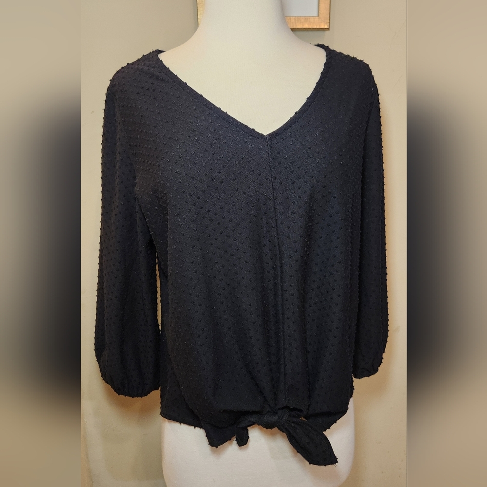 W5‎ Black V-Neck Women's Top size XL